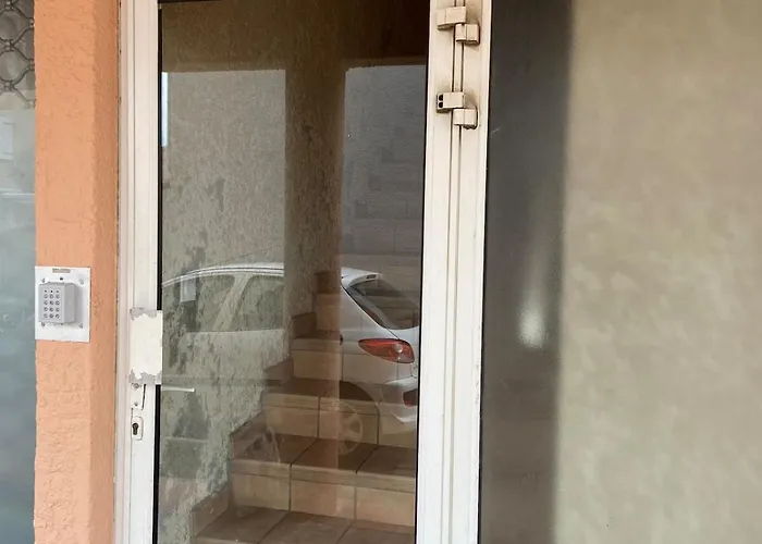 50 M De La Vue Appartement *